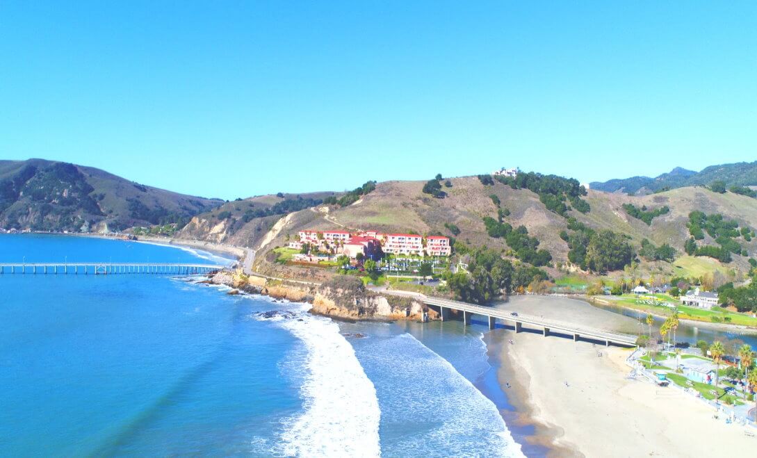 Beachfront-Hotel-Stay-in-Seaside-Village