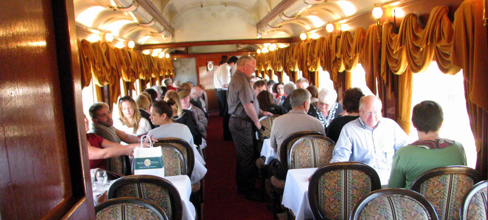 Napa-Valley-Wine-Train-with-Gourmet-Lunch