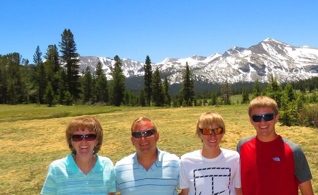 day_hikes_in_tuolumne_meadows_-_yosemite_national_park_family_vaction.jpg