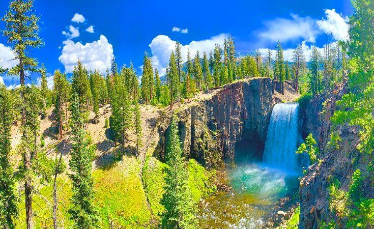 /storage/images/homepage/yosemite-tahoe/Visit-Mammoth-Lakes-Attractions-Sierra-Tjings-to-Do-Hikes-Rainbow-Falls.jpeg